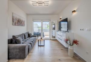 Luxury apartment with jacuzzi in Trogir