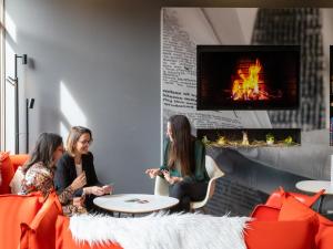 Hotels ibis Le Puy-en-Velay Centre : photos des chambres
