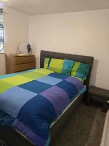 Jayne's Home - Loughton