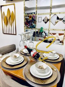 Azure staycation by Scarlet Suites