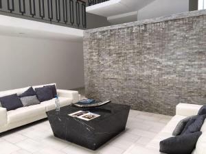 Gran departamento de lujo ejecutivo con alberca