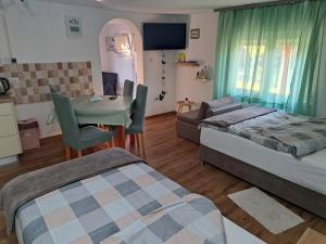 Studio apartmani "Štimac"