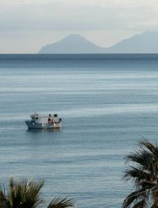 "I MORI LUXORY APARTMENTS" - Attico mansardato con incantevole vista mare