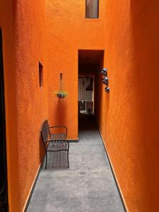 Casa Colonial en Santiago Pueblo Mágico by Adhoc