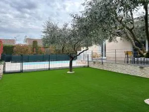 Villa Cigalette avec piscine, terrasse et jardin - 瓦朗斯