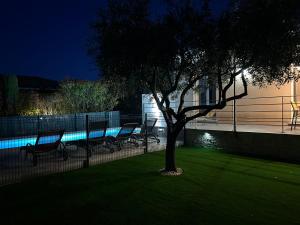 Maisons de vacances Villa Cigalette avec piscine, terrasse et jardin : photos des chambres