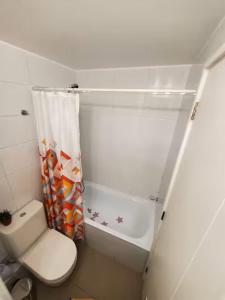 Depto full cercano a metro, Parking, Piscina, Check in 24-7