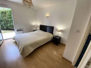 Résidence Villa Marine - 021- Bel appartement avec son jardin privatif MAE-1841