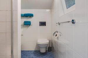 Piran great terrace facing sea !