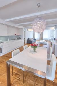 Central Prague Residence Karlín