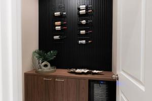 NEW 9Bedrooms Solara Sleeps 24 LED Pool TV