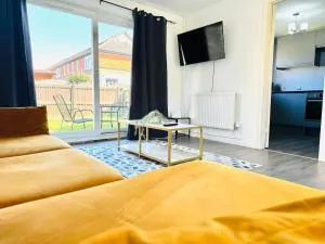 Lovely 2 bed near Canterbury Town Centre - Hackington