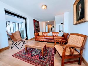 Grand Appartement 4 chambres, Terrasse, Vue Yonne