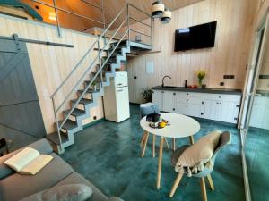 domek w stylu stodoły