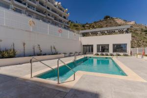 RentitSpain - Almuñécar - Icon Marina con Piscina y Terraza al Mar