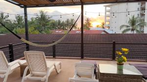 La Flor beach Condos