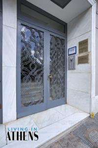 Eugenes Deluxe Athenian apt 4ppl 5 min wd Metro