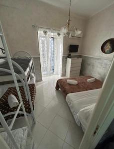 Valentino house tessitori