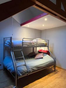 Maisons de vacances Aux charmes de la campagne : photos des chambres