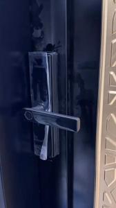 Modern Luxe Studio 12C