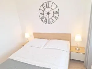 Grand Apartament - prywatny parking, blisko Szpital Arkońska - Warszewo