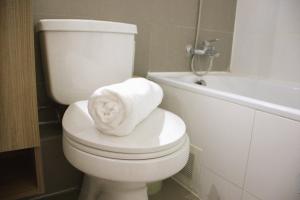 HOM I 2D con AireAcondicionado metro ParqueAlmagro AP605C