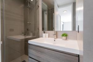 Chic 1BR Apt In The Exclusive Pdte Riesco Area