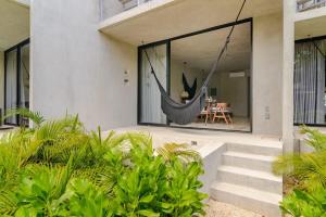 Seremonia Selva new Suite near Beach for couple and 2 kids private pool free parking