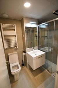 Timeless Elegance in Rivas