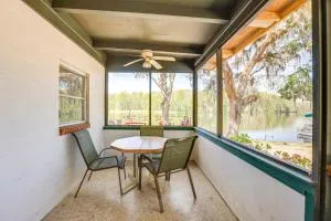 Dock and Fire Pit Scenic Studio on Suwannee River! - Steinhatchee