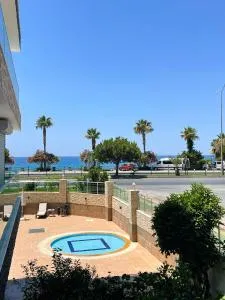 SA Apartments! Sea View! 50m to the Beach - Çamyolu