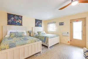 Lanai and Fire Pit Riverfront Studio in Chiefland! - Steinhatchee