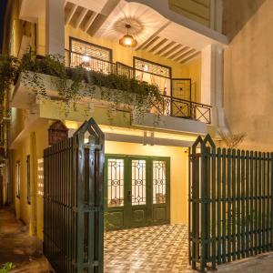 Goldland villa - 4BR 5BTH sauna & jacuzzi, billiard 5 My Khe beach