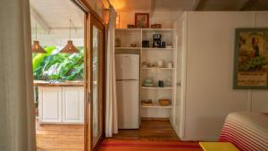 Surf Casitas - Mid Tide Bungalow