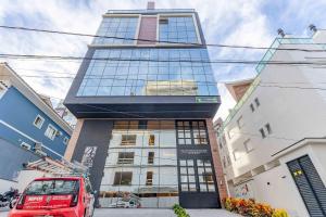 Elegância e Conforto em Suíte a 120 metros do Praia de Bombinhas