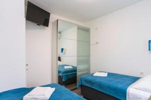 Holiday house with a parking space Janjina, Peljesac - 24077