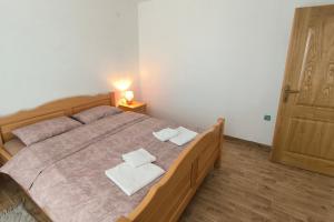 Family friendly house with a swimming pool Cunski, Losinj - 24170