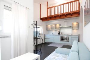 Apartments with parking space Baska, Krk - 24227