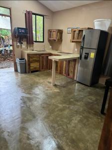 New casita walking distance to Avellanas beach