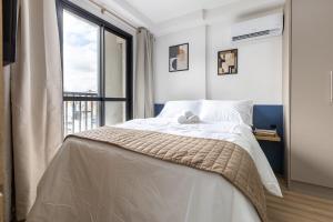 O Azul Cheio de Estilo com Piscina e Academia