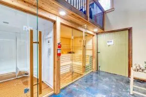 Hot Tub Sauna Steam Room Arcades Airhockey - 布什基尔