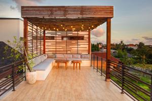 Villa Melko Stylish 4BR Villa with Pool & Rooftop Lounge