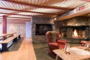 Cave in, 5 bedroom guesthouse - 275m2