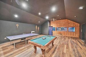Heated Indoor Private Pool Stream Front Game Room