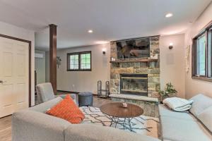 Hot Tub Secluded Fire Pit Hammock