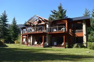 Puerto Manzano Lodge - Villa Traful