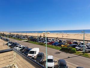 Bel appartement 2 chambres - face mer - 5 personnes, WIFI, animaux admis, parking - FR-1-323-457