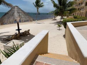 Amazing steps from the Caribbean Sea, beach front