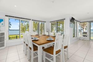 Island Point by Experience Jervis Bay