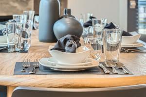 Flying Moose at Helling Circle 101 condo